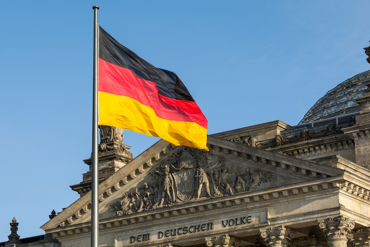 Germania: vendite al dettaglio +0,8% a febbraio, sopra attese